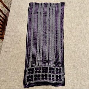 VPurple and Black Patterned Scarf